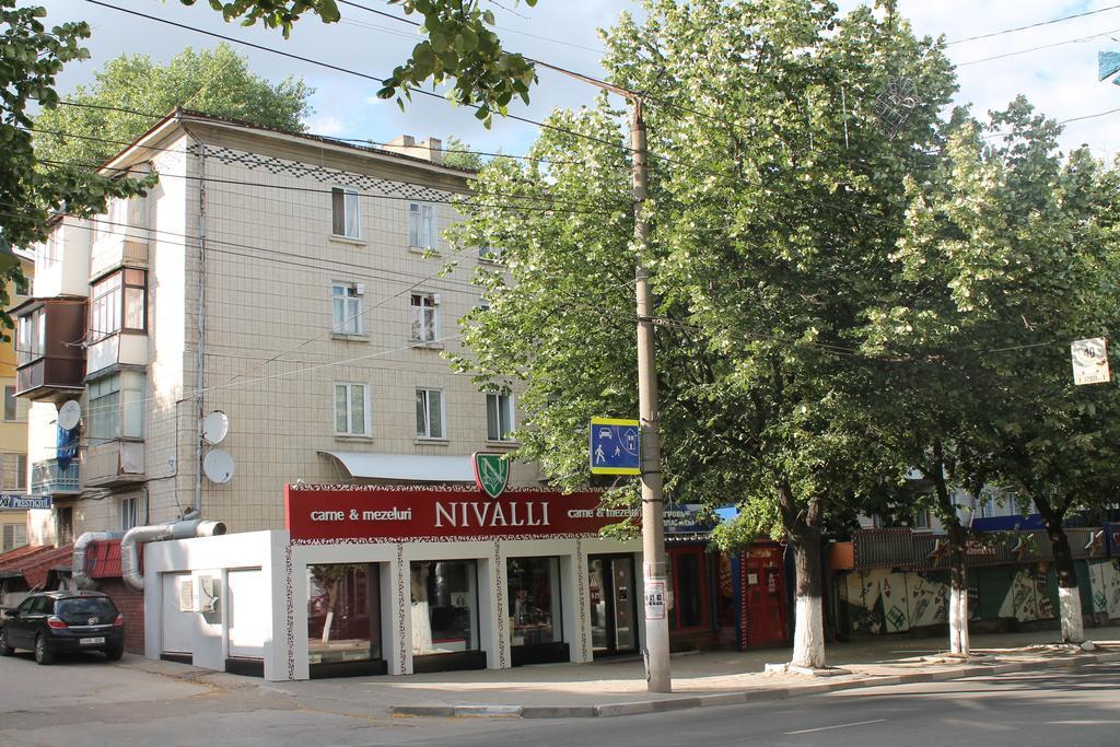 Studio On Main Street Бєльці Екстер'єр фото